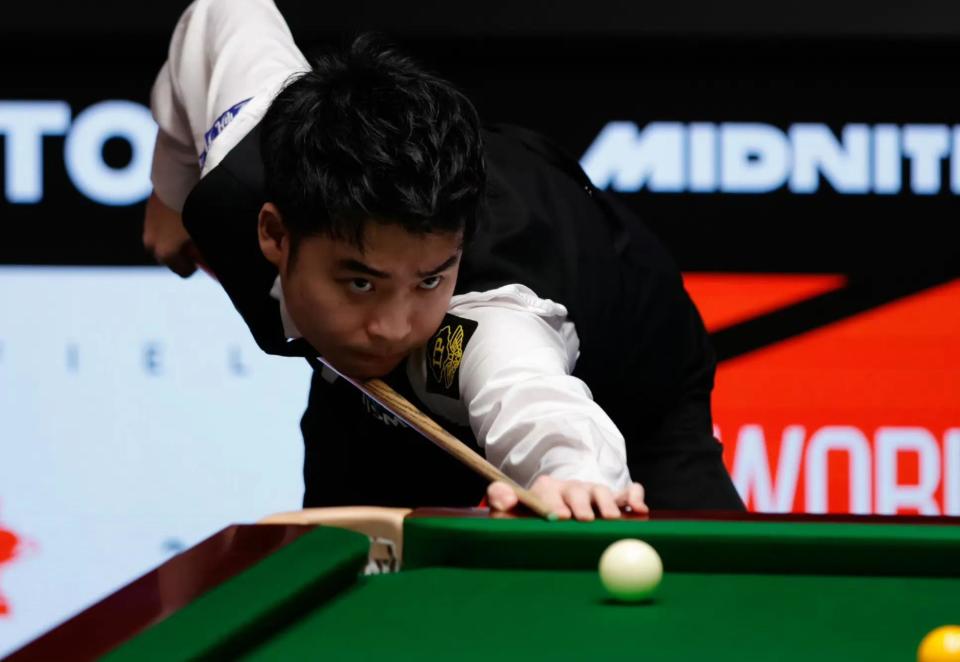 我国足球界 我国足球界